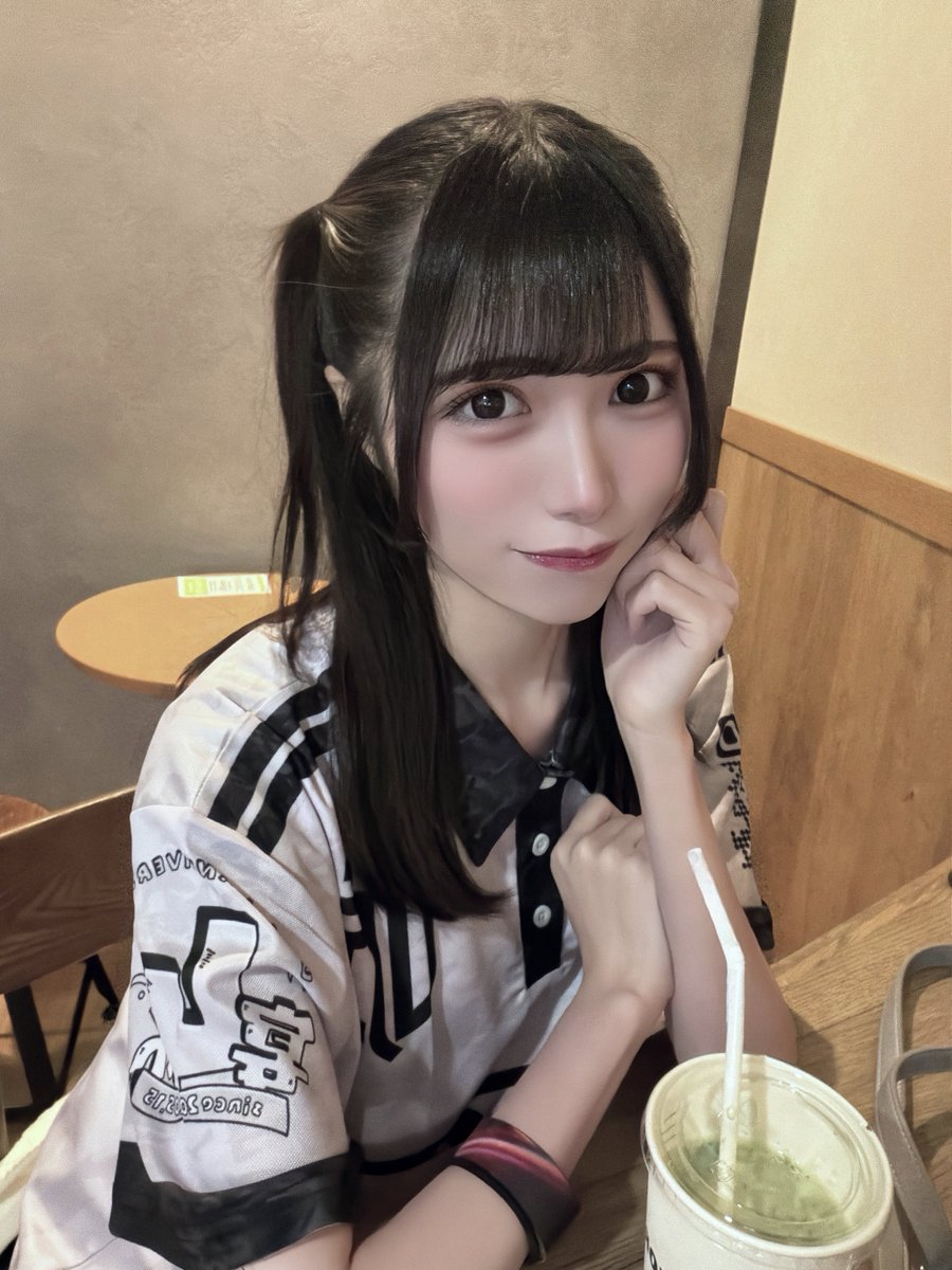 yozora_rina's tweet photo. おはよーございます🐈‍⬛🎀 https://t.co/4nyi87x3HY