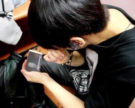 kookyun's tweet photo. Fetus Jungkook watching haikyuu , he's always loved anime https://t.co/BnfMCTBGYQ