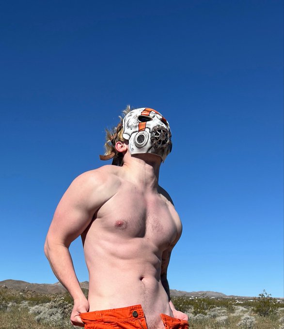 Anubace - 3 pic. Had to go a little psycho on the timeline https://t.co/E1JxDwZJgL