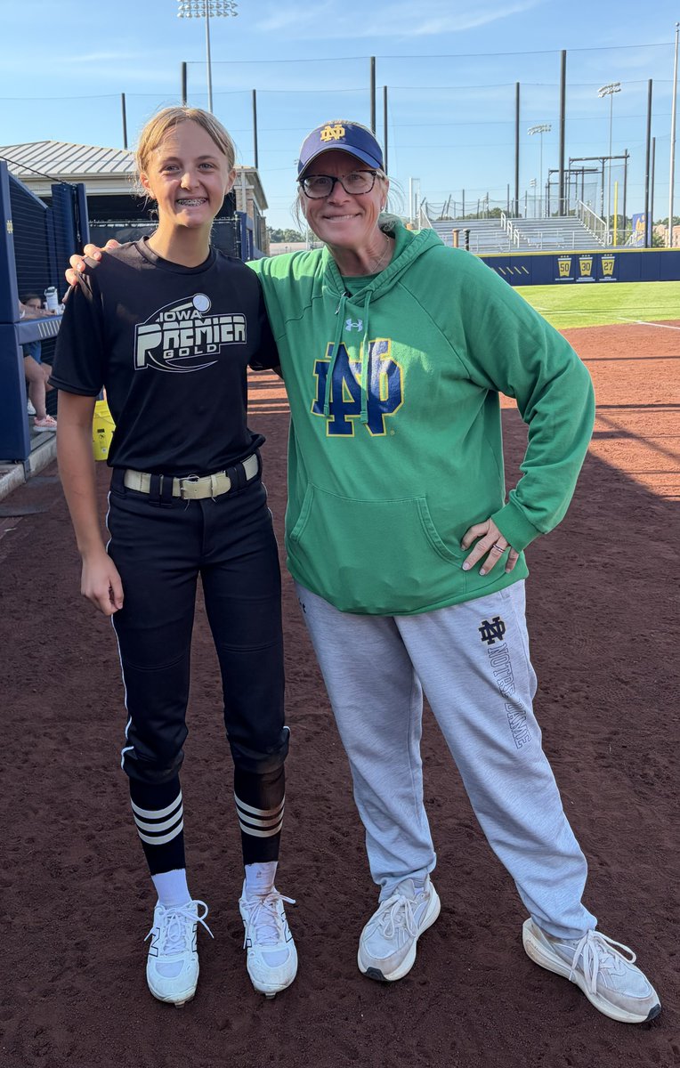 EmmaKerr2030's tweet photo. ☘️☘️🥎Thank you @2Ganeff and all the @NDsoftball staff for the invite to your camp today! I learned how to improve my throws from the outfield and make them stronger! I look forward to your camp in July!🥎☘️☘️ #irish #notredame #academics @IowaPremierFP @OliviaPazIPF @Rob_Coffel @Coach_pooch @TJHannam10 @CoachDeOliveira @NCAASoftball @SoftbalAmerica @YAthletesF @ASBx2018 @austhalcprime @LineDsoftball @PrepSoftball @SusanK_ScoutU @ScoutUrecruit @MidwestPremierS @GraveyardOF1 @SBRRetweets @FactsFastpitch @CoastRecruitsSB @ondecksoftball @j_spitale @OutsideTheGames @theACC @DiamondAddicts