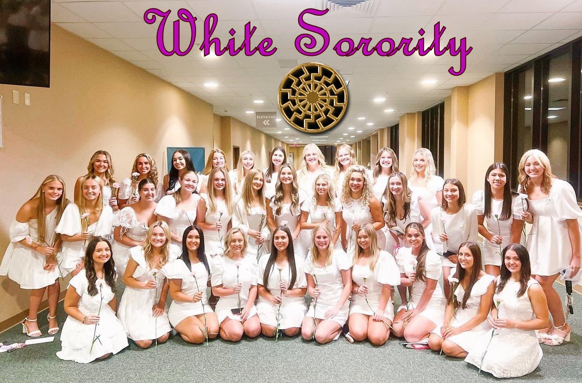 Flo_Nightlytale's tweet photo. This is an actual sorority IRL. 🌹 🌺 💐 🌷Naturally it’s at a private school… 😁 https://t.co/us3TKzobSf