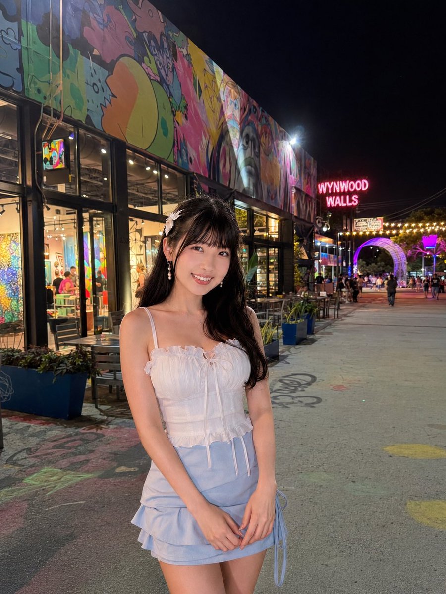 Sayuri_078's tweet photo. 夜はウィンウッドへ🇺🇸

アートもネオンも街の色まで可愛くて、
歩くだけでちょっとわくわくする…♡

マイアミの夜って、
自由でおしゃれでずるいくらい素敵です。

#WynwoodWalls #Miami #WC26 #朝倉さゆり https://t.co/PwX6KbD0R0