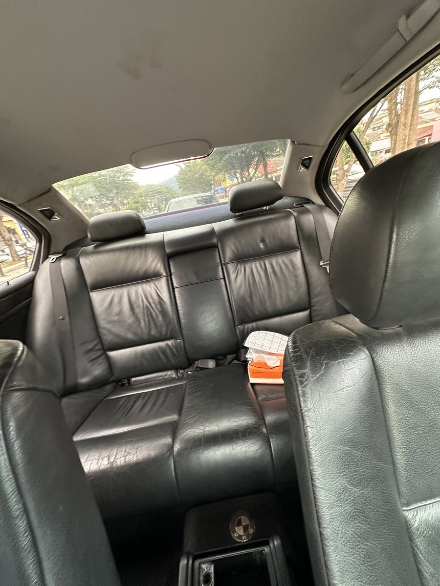 iancrunch's tweet photo. 2004 E46 325i Auto

RM23k

131k original mileage 

Buy and drive condition - Well maintained
Area Ampang KL https://t.co/E2sFbyhnfF
