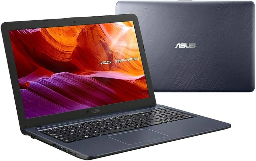 h4brev's tweet photo. gente só eu acho que em qualquer profissão que tenha o computador como ferramenta principal (programador, editor, designer etc) se a pessoa tiver qualquer outro que não seja um macbook ela não passa nenhuma credibilidade??

nao sei vcs mas eu jamais contrataria um dev que tem esses notebooks de plástico... 0 credibilidade, to fora.