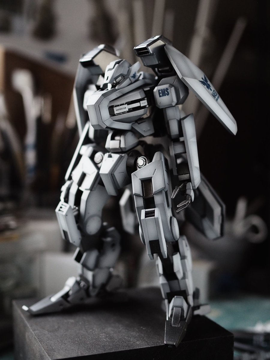 FeNoCrCzi7C2Yj2's tweet photo. #上半期に制作した作品見せて下さい

2体。
フィギュアと並べてやっと完成 https://t.co/SAZvN5OrHL
