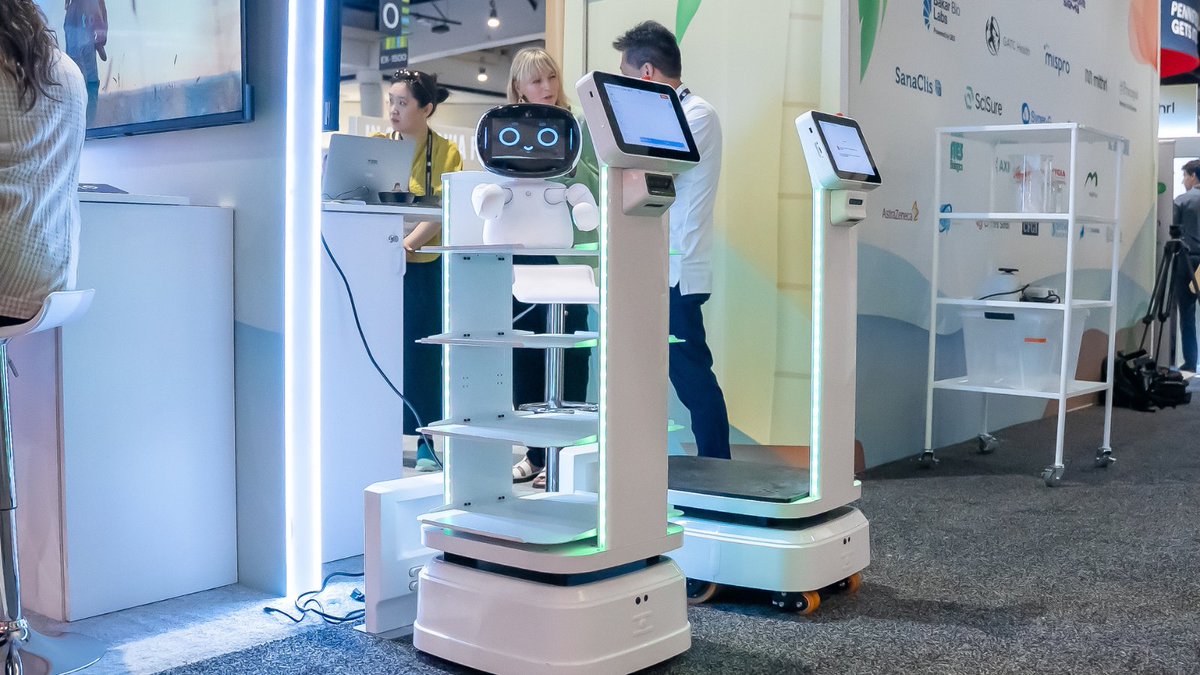 TechForceRobots tweet picture