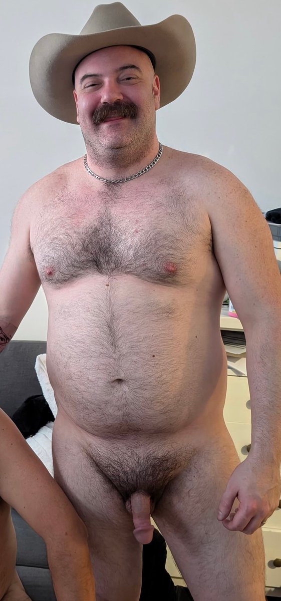 beartender22's tweet photo. Saddle up. This is my rodeo outfit. #cowboy #cowboybear #cowboyporn #gaycowboy #wranglerbulge #gaywestern #nsfw https://t.co/AJynf4IhCH