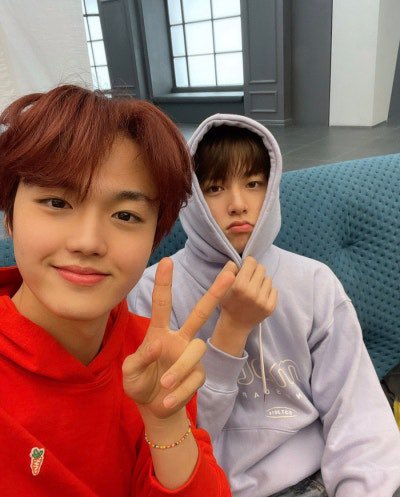 metalbird1204's tweet photo. 모닝 소앤삐💗💗💗 https://t.co/2jSyiODN7K