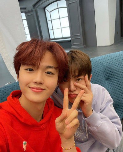 metalbird1204's tweet photo. 모닝 소앤삐💗💗💗 https://t.co/2jSyiODN7K