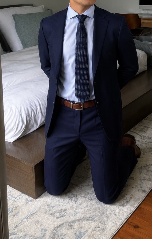 Lodewijk08's tweet photo. I was ordered to put on a suit and get on my knees 😈👔 we have to obey the protocol my master @suitprotocol is in control of me https://t.co/TCVmYvRSzU