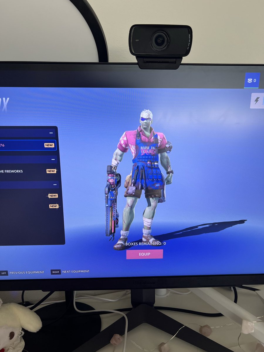 candypepprmints's tweet photo. oh yay inside my level 50 juno legendary loot box is zombie grill solider 😐 https://t.co/rsFcE2KOLB