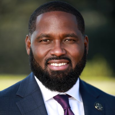 RKeithThompson's tweet photo. #NewProfilePic https://t.co/OqPsInfUCZ