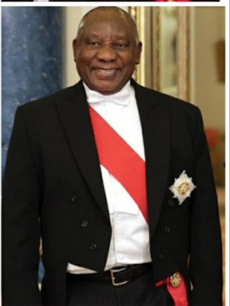 Michael83918292's tweet photo. @Mr_LiverpoolX Dear fellow MARCH AND MARCH
The ADDITIONAL MANDATE for 30 June 2026 must be about the grigamba Cyril Ramaphosa to step down from government
Cyril Ramaphosa thinks South Africa belongs to his msunu ka mamakhe no babwakhe we sell out
#NationalShutdown #ramaphosamustgo now ๐ฉ๐ฎ https://t.co/Z9rDtwZM3R