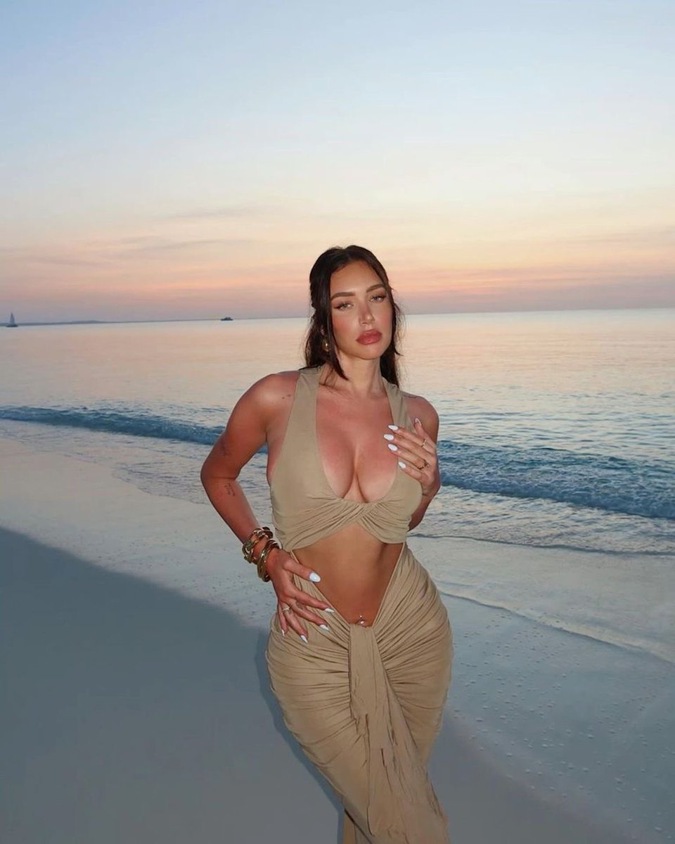 affectionsxo's tweet photo. Pretty as the sunset https://t.co/QWAt9QuMp9
