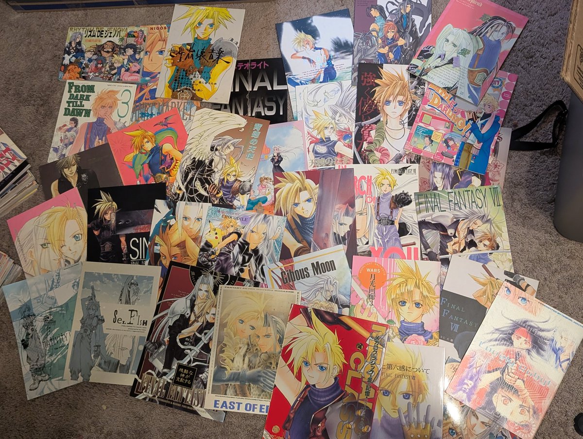 shlurmpp's tweet photo. flexing my ff7/SC doujin collection since I'm packing it up for a move...most are from 1997-2000 with a handful being from 2001-2005ish https://t.co/eT3Au6xAGt
