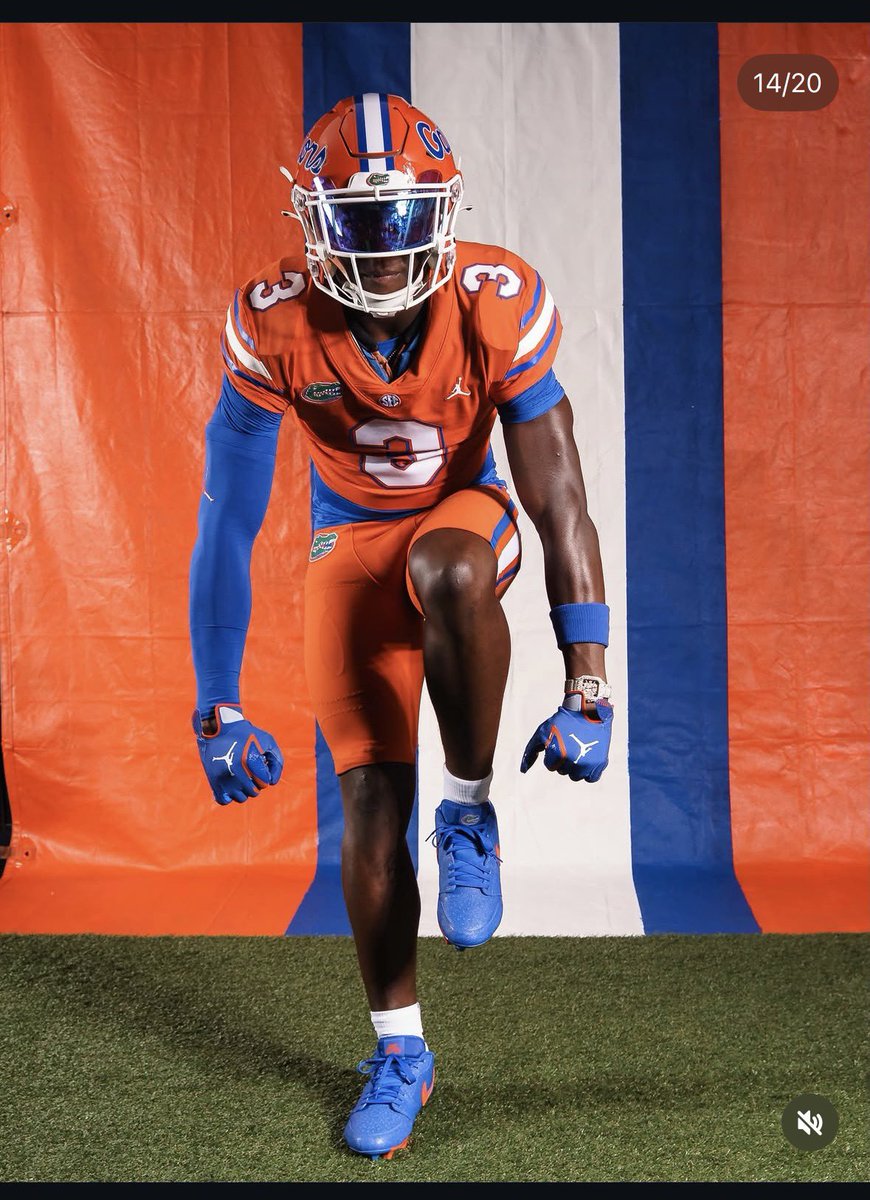 kingshaad19's tweet photo. . @easton_3k SLIDE TO THE SWAMP 🐊. @dtsmith0307 . @GRIMMLENS_ . @850recruits . @fxbianoooo . @K1ngD0m0fChrist https://t.co/PTn3r4aPQx