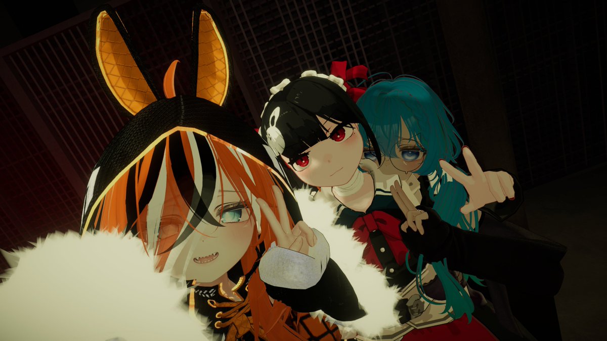 Syell_ark0's tweet photo. 最近のハイライト
たまねさんとつしょ
マヌカに挟まれるきゅーめ
自称吸血鬼メイドの子とモノホン
大勢でわぁぁぁぁ https://t.co/x8PrkM11Rp
