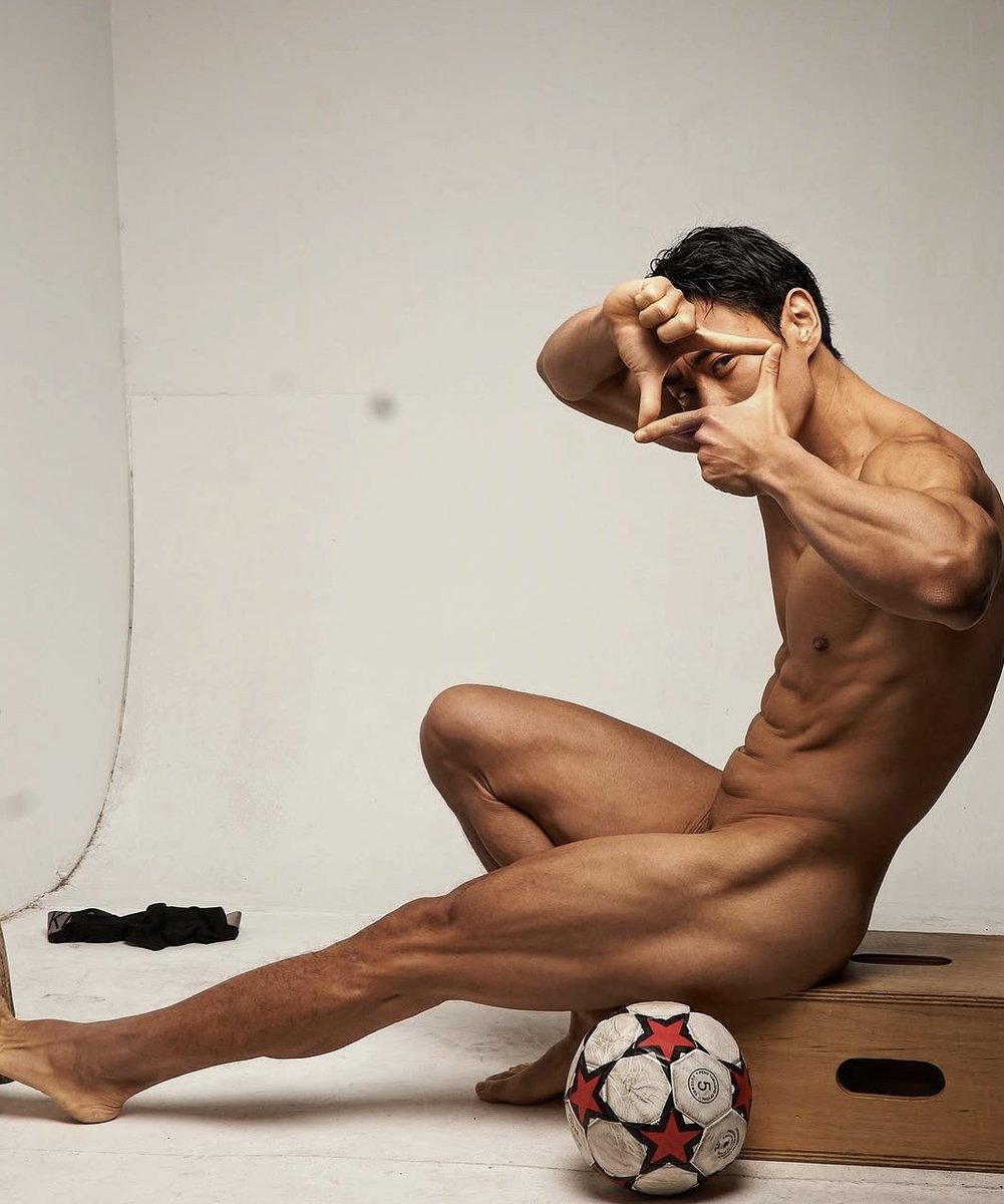MissP_1974's tweet photo. Daniel Kim 🍉🧭⚽️🩲 https://t.co/KimfFOVL07