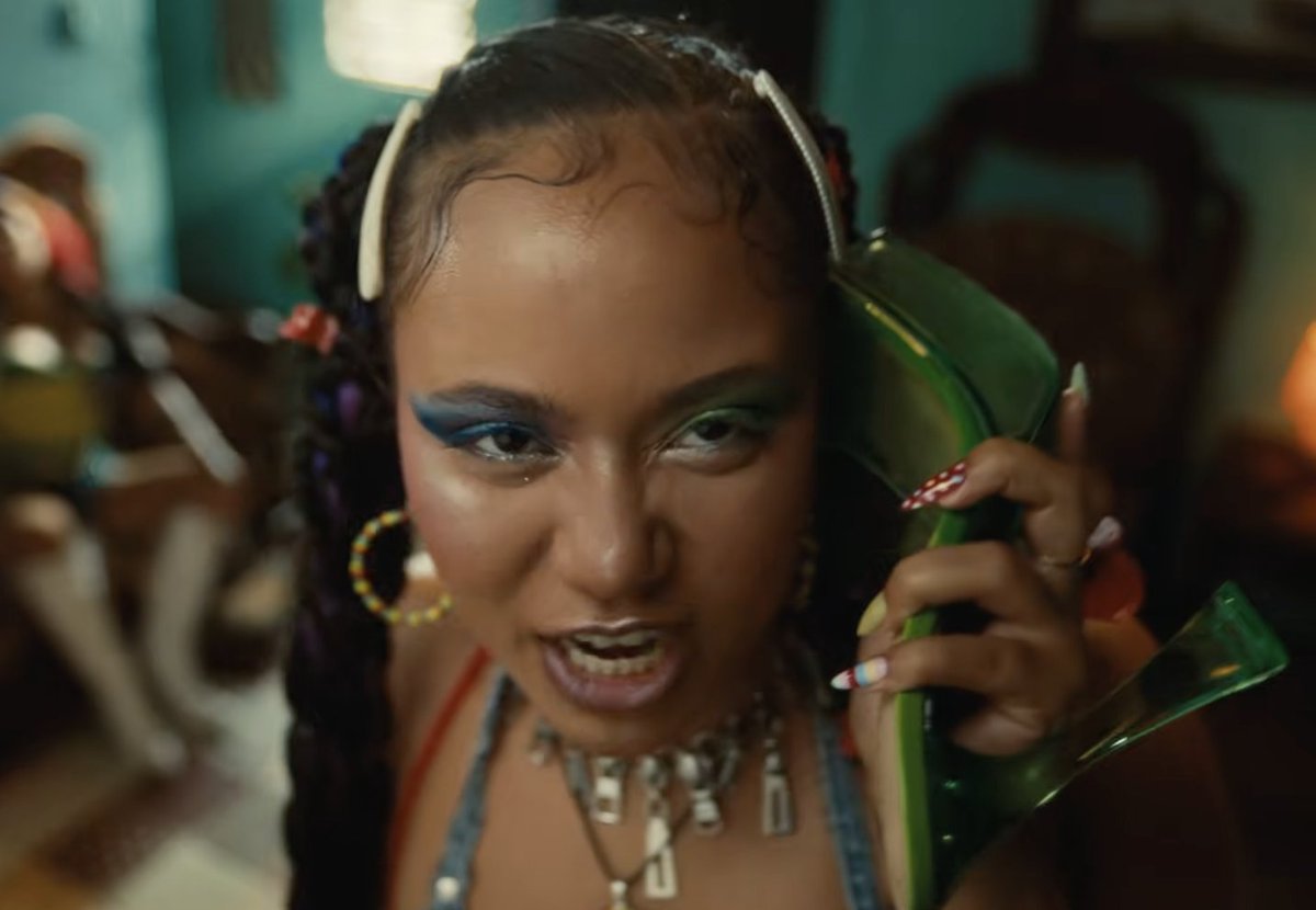 PopwrldX's tweet photo. #PopWorld: Dive into the visuals! 🌊 Snapshots from @moliymusic’s new music video for “Jetski (FRIKI)” featuring @yailinlamsviral and French-Congolese singer Theodora. 🚤🔥 🇬🇭🇬🇭

A whole vibe from start to finish. #JetskiFRIKI #MOLIY
↗: https://t.co/DqSQA4AihA https://t.co/6z23zu8XW8