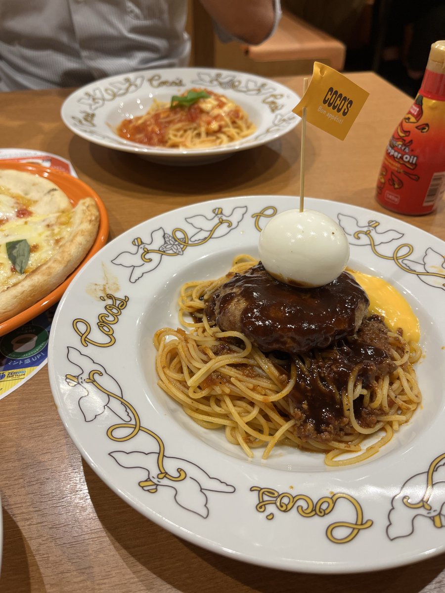 COURAGEUX_IDS's tweet photo. おはようございます🌤️
弊社は6月末決算ということで中の人今月大忙しです。。
ということで外食が増えてます😂

健康には気を付けたいです。

今日も一日よろしくお願いいたします！

#企業公式が朝の挨拶を言い合う
#企業公式つぶやき部 #ココス #ファミレス https://t.co/YnSykHSHxj