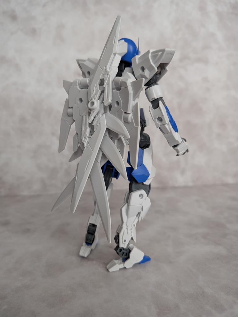 AQ10persons's tweet photo. スピナティオ瑠璃(ラピス)

エリアAからエリアDに猛烈なスピードで向かうマクシオンの隠密機。
肉眼では白い装甲だがモニター上ではクロマキーハッキングにより、透明装甲となる。

#30MMCM2026
#30MMMF
#30MM https://t.co/1yy0d1KHgs