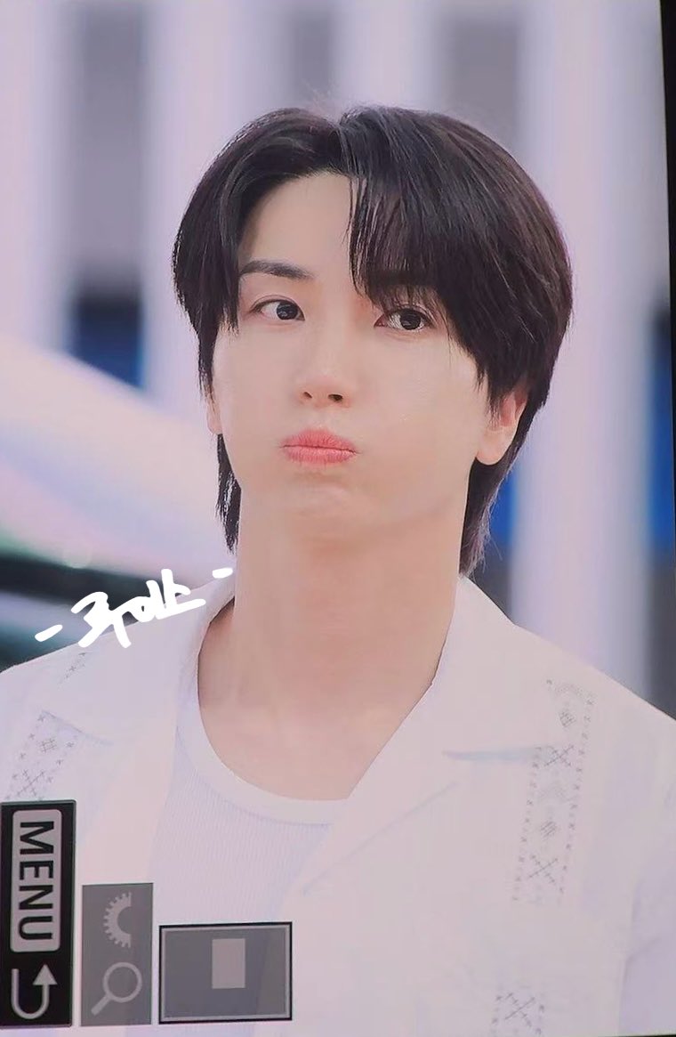 usun0531's tweet photo. 260623 인천출국

대만에 가자 ✈️

❤️❤️❤️❤️❤️

#이특 #LEETEUK 
#イトゥク #利特 
#슈퍼주니어 #SUPERJUNIOR 
@special1004 https://t.co/hj8xqNY97d