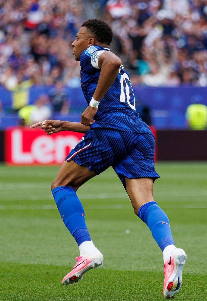 📊StatsKMbappe📊 tweet media