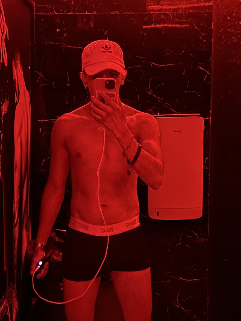 nihgtwink1's tweet photo. @Sextopiso_mx https://t.co/gxQzBYwCIb