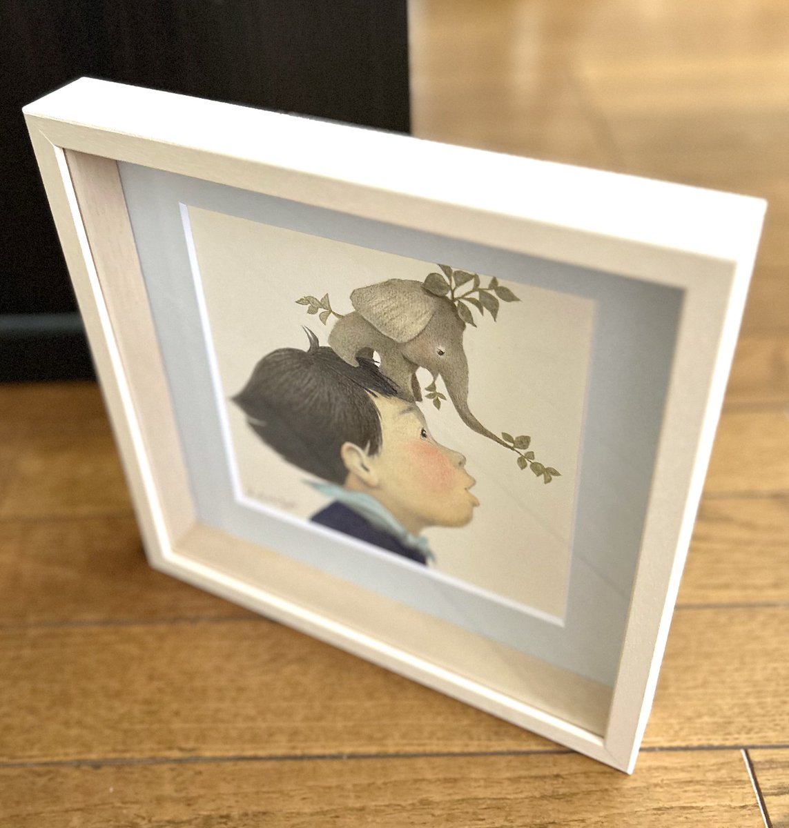 kosuzugiyo's tweet photo. カラーで描き直したかった。
やっと部屋に飾りました。🌱🌱🌱 https://t.co/D9cicl7Fe2