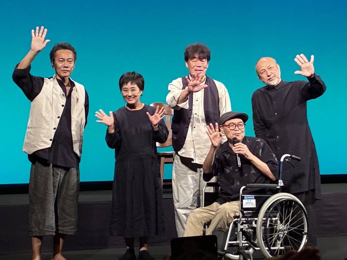 MARIE712's tweet photo. 「ハダシのカッちゃん」呉公演、ご来場の皆様、本当にありがとうございました^_^
どんどん思い描いている形に近づいていっているのを感じ、嬉しさが何回も込み上げてきました。
ハダシのカッちゃんが、どんどん広がっていきますように！
ハダシのカッちゃんに携わってくださる全ての皆様へ感謝を込めて https://t.co/HAfNeCMvv1