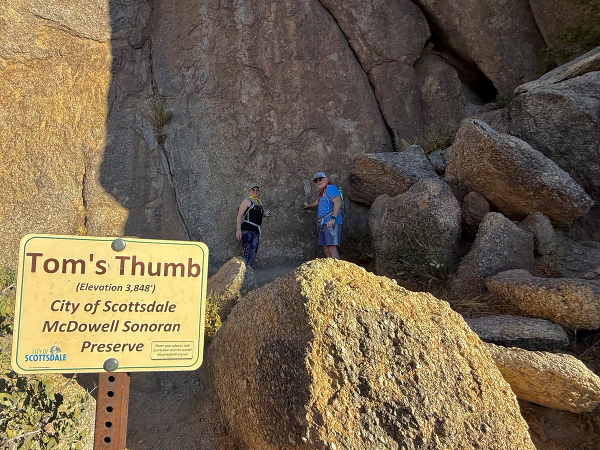 maddesert's tweet photo. Up to the Thumb! 🥾👍🏜

Kevin M. + Jennifer M., Dallas, TX, hike to the base of  Tom's Thumb, 3,848 feet, McDowell Mountains, Scottsdale, AZ, on summer solstice 2026.

Mad Desert Trekking 🌄🦎☀️🌵💀
Intense Human-Powered Adventures in Phoenix + Scottsdale, Arizona https://t.co/R2SJYht095