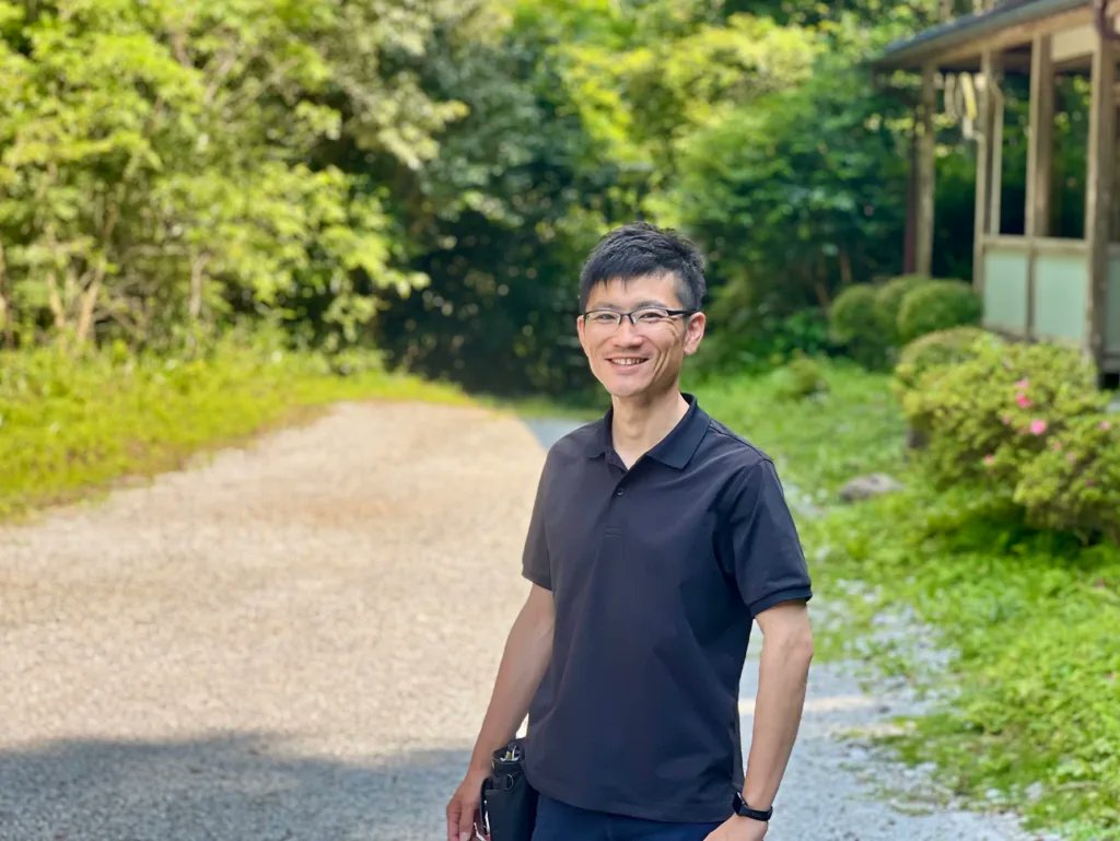 asanoQm's tweet photo. 高知の地質調査会社・相愛のIoT活用事例を聞きました！乾電池数本で動くセンサーが、山の斜面や農業ハウスの安全を守る。省電力設計の重要性が痛いほどわかるリアルな話がたっぷりでした🌱 現場IoTの8年間の軌跡、ぜひ読んでみてください！ #FabScene https://t.co/ntX0XTqNeQ