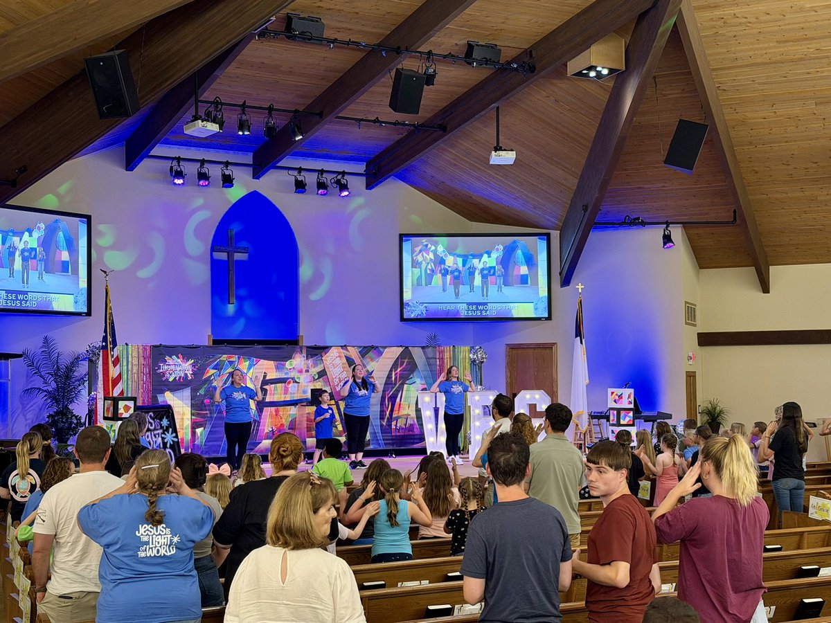 CrossLanesBapt's tweet photo. Vacation Bible School 2026 https://t.co/KyrZXTCt0F