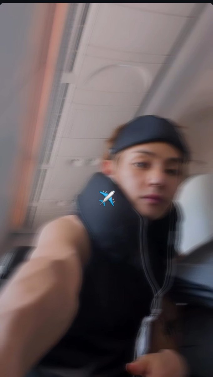itzy vio a bts ⭐ tweet media