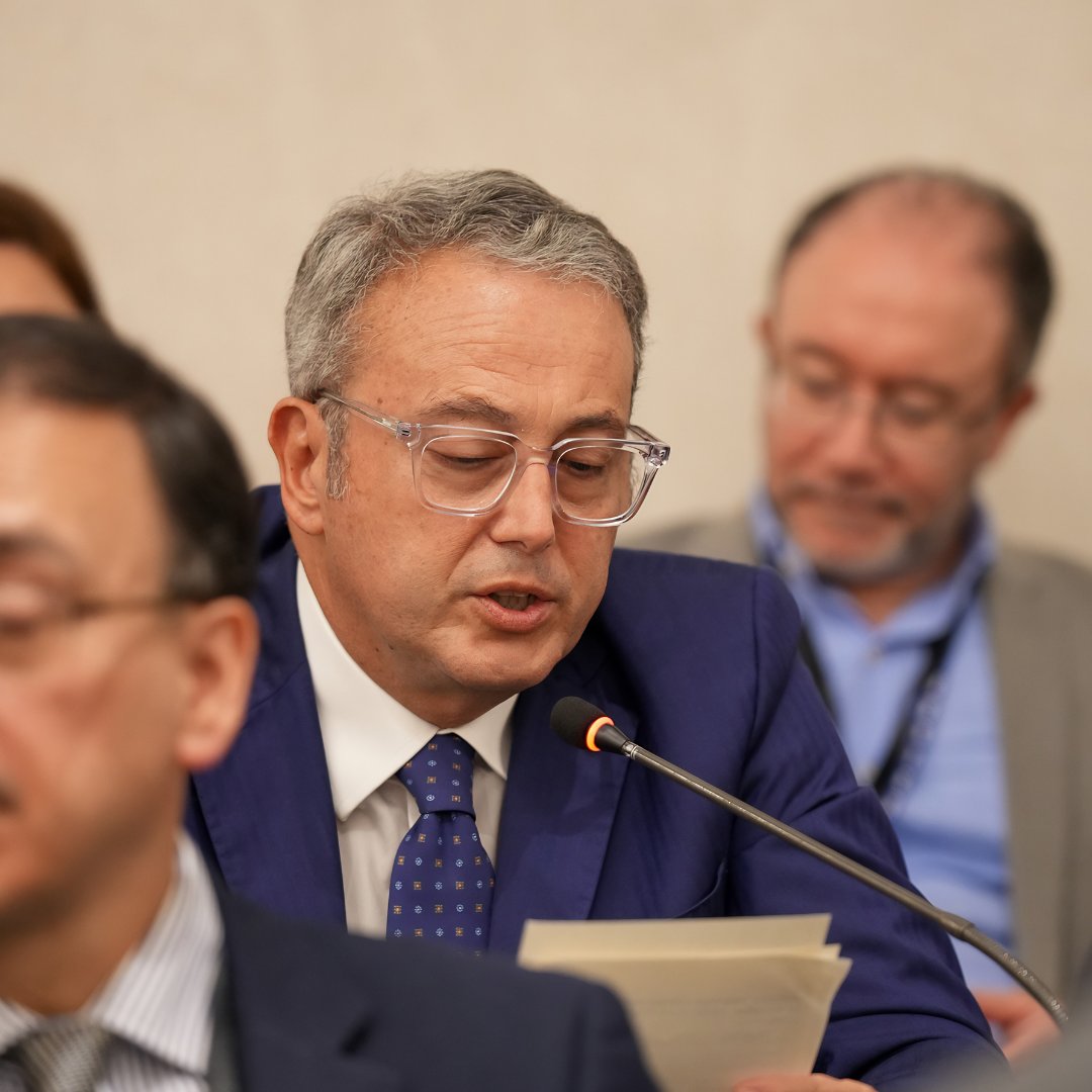 ItalyinPanama's tweet photo. El Viceministro @DellUtriMassimo participó en Panamá en la 31.ª Reunión Ministerial de @ACS_AEC. Italia reiteró su compromiso con el Gran Caribe y la cooperación regional, también mediante @iila_org, y mantuvo un bilateral con la SG de la AEC al margen de los trabajos. https://t.co/rxOc5et44Y