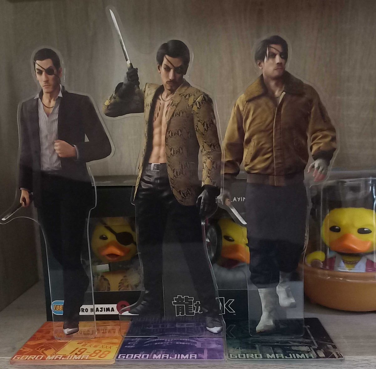 Majima_Family's tweet photo. I received my package from Japan with three large acrylic Majima figures ❤️

I’m the happiest person in the world whenever I receive Majima merchandise ❤️ Considering how important he is to me and the special place he holds in my life, I’m completely in love with these figures ❤️

They are absolutely gorgeous, and I don’t regret this purchase at all ❤️