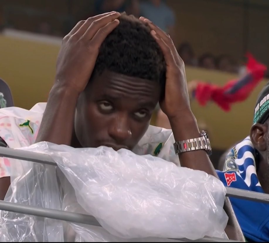 Maroc12s's tweet photo. À chaque but de Haaland 🇳🇴 c’est un cybercafé qui fait faillite à Dakar🇸🇳…😭 https://t.co/KWzvhkH9BD