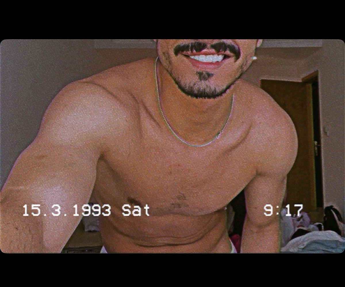 dhhrxc's tweet photo. نازل جدة قريب ابغى حلوة تدلعني و عندها جدول ✨ https://t.co/h3EkjQYch8