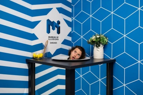 eVisitorGuide's tweet photo. Catch the new exhibits at the Museum of Illusions Chicago! Featuring holograms, optical illusions, immersive rooms & more. Nothing is as it seems! Near @Millennium_Park https://t.co/1ftK0fRGVE
#Chicago #travel #sightseeing #museums #millenniumpark #illusions https://t.co/ah44mH1RfL