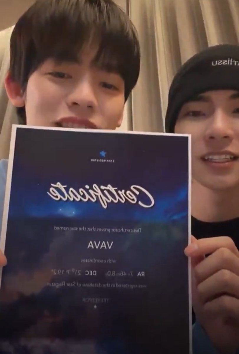 ppLovely88's tweet photo. @noonknt @Than_Nathan_22 มัมจะคอยเป็นดวงดาวที่ส่องแสงไปพร้อมกับพระอาทิตย์และพระจันทร์นะ #vava #วาวา 🌟💫✨🤍 https://t.co/BXCf0Mew8o