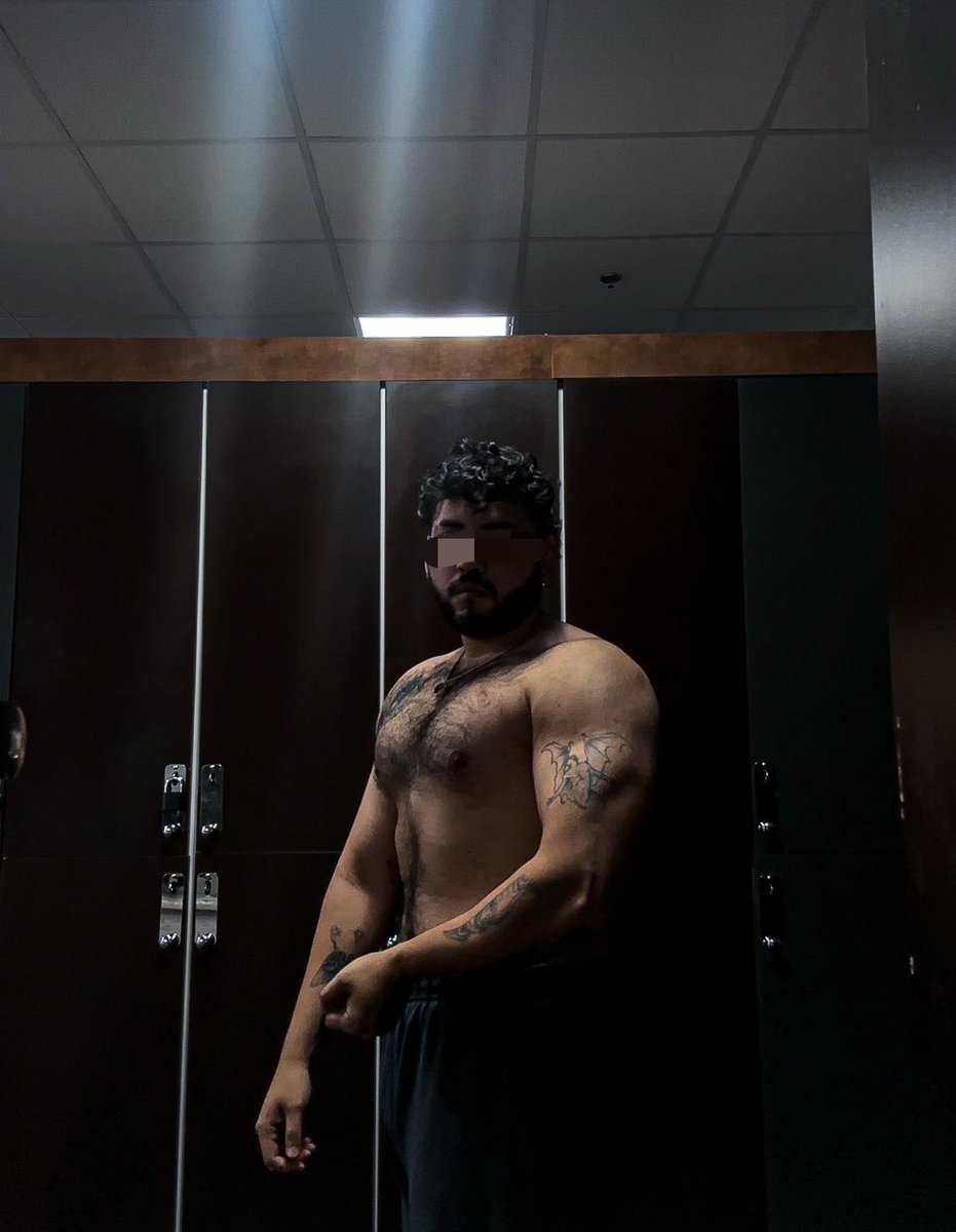 Realfooly's tweet photo. On other news, new photo dump https://t.co/4kvWGCRQkC