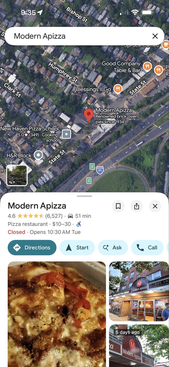 ElrielTwit's tweet photo. @FreddyLA7 If you’re driving through CT you HAVE to try pizza in New Haven, it’s arguably the best pizza in the US (even though New Yorkers will tell you otherwise). You need to try either Frank Pepe Pizzeria or Modern Apizza 💯 https://t.co/Lb8xQGCvUd