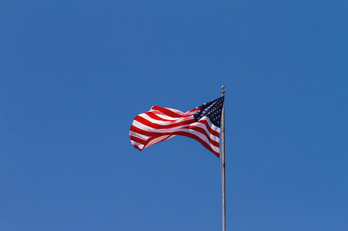 mmshouhu's tweet photo. U.S. Temporarily Lifts Sanctions on Iranian Oil. https://t.co/QKfBj1jwZB