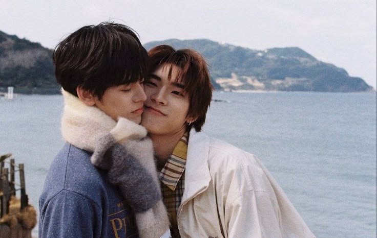 lovestui's tweet photo. hello! I’m looking for bl fan #moots 𐔌՞ ܸ.ˬ.ܸ՞𐦯

- call me yuna⋆˙⟡ , 17 ('08) , +63
- not new to stan twt
- my current ults are #teeteepor , #tlefirstone , #williamest , #pondphuwin , #netjj , #jimmysea ♡.ᐟ.ᐟ

♡/↻ are appreciated! 
let’s be mutuals;> https://t.co/sSUqJ5TvUa