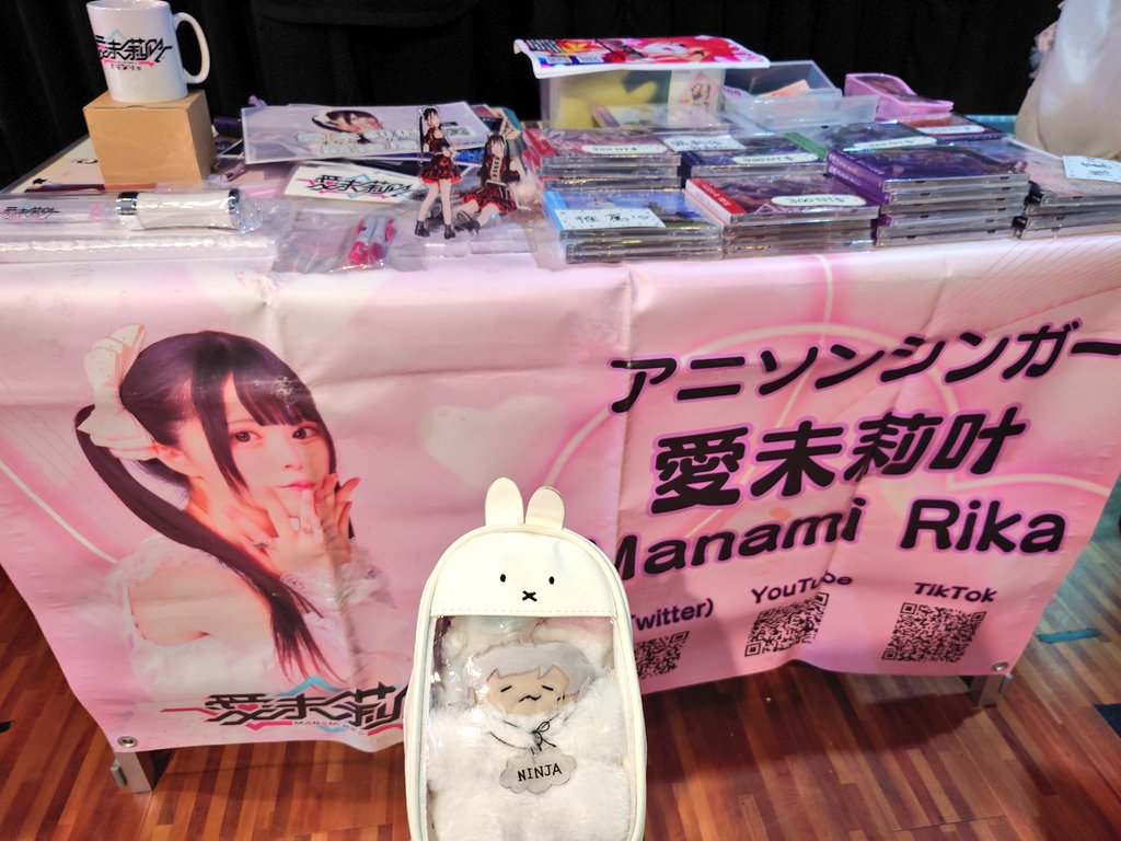 fufuninjaKGN's tweet photo. 週末であなたの友達に応援しに行ったよ〜台湾に来たから
あなたのように優しくて、でも歌声から情熱を感じる素敵な方ね
友情が長く続けられますように🙏
いつか二人で一緒に来れるといいね、きっと良い旅になるの違いない
ふふ民の私たちも紹介したいスポットまだいっぱいあるの◜~◝⸝⸝
#まゆるぅむ https://t.co/ecPoJFS8oW