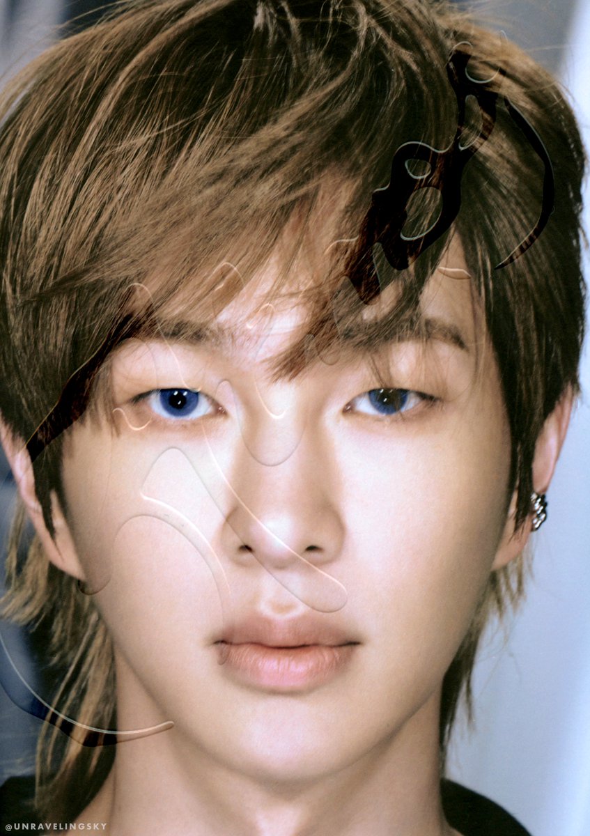unravelingsky's tweet photo. [HQ SCANS] SHINee Atmos album: Rain Ceremony Version (ALL members)

Watermarked in thread for online use. Non-watermarked for personal use download here:🔗https://t.co/Eg6ol0tb4u

#TAEMIN #태민 #KEY #키 #MINHO #민호 #ONEW #온유 #SHINee #샤이니 https://t.co/4TWpZNZTEk
