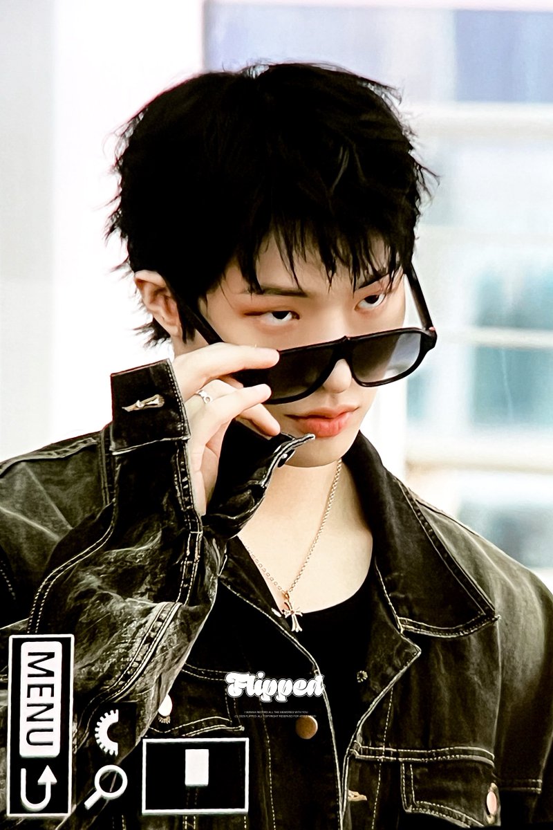 flipped0809's tweet photo. 260623 #ChristianLouboutin
#ATEEZ #에이티즈 #MINGI #민기 https://t.co/V6iOIZusRk