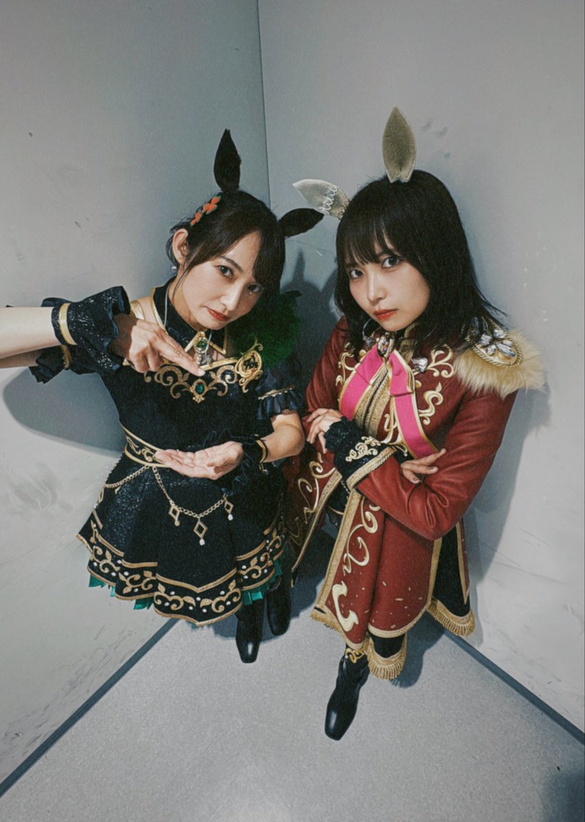 mochi_yumi25's tweet photo. #ウマ娘7th東京D2 お写真撮れたかたと！②

ファインモーション役　橋本ちなみさん
ナリタトップロード役　中村カンナさん https://t.co/633sOoOLjm