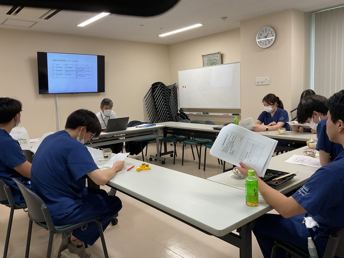 TMH_recruit's tweet photo. 6/22(月) 筑波記念病院における後期研修の概要について説明会を行いました
#つくば#研修医#筑波記念病院#後期研修 https://t.co/vqqGnhXRH0
