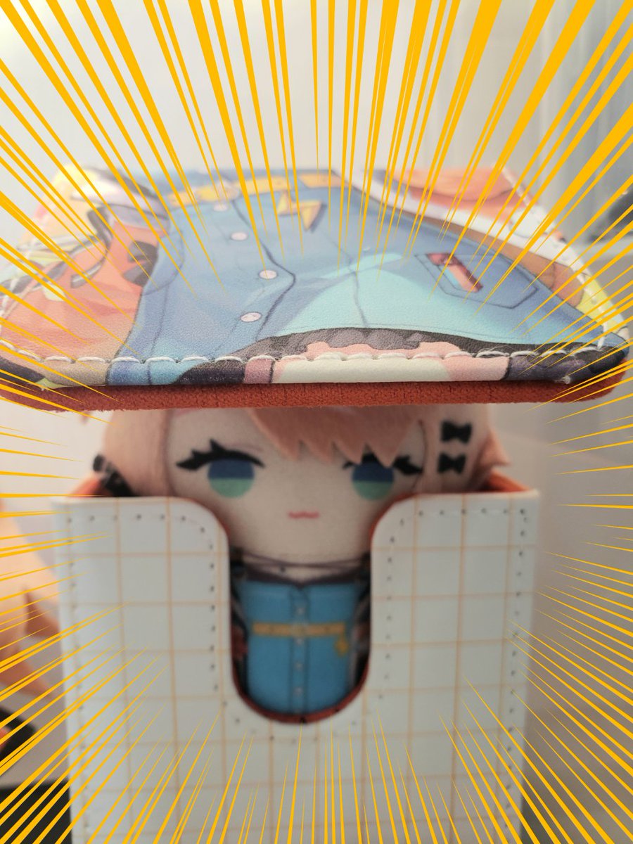 Kotobukiya_akb's tweet photo. 【3階】
#にじさんじ コトブキヤショップ情報

🛍新商品情報🛍
🃏カードサプライ vol.5🃏
今後発売予定の『NIJISANJI 7 Colors Card Game』にも使用できる、ラバーマットやスリーブ、デッキケースの第5弾が登場✨
カードゲーム以外にもぱぺっとのお家などの使い方も…⁉️

是非、ご利用ください🌈🕒 https://t.co/irmfUBOick